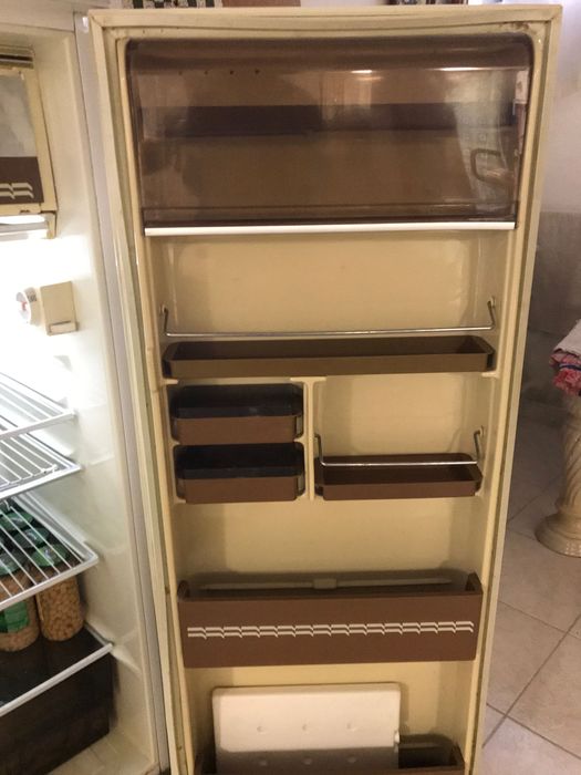 Frigorífico uma porta