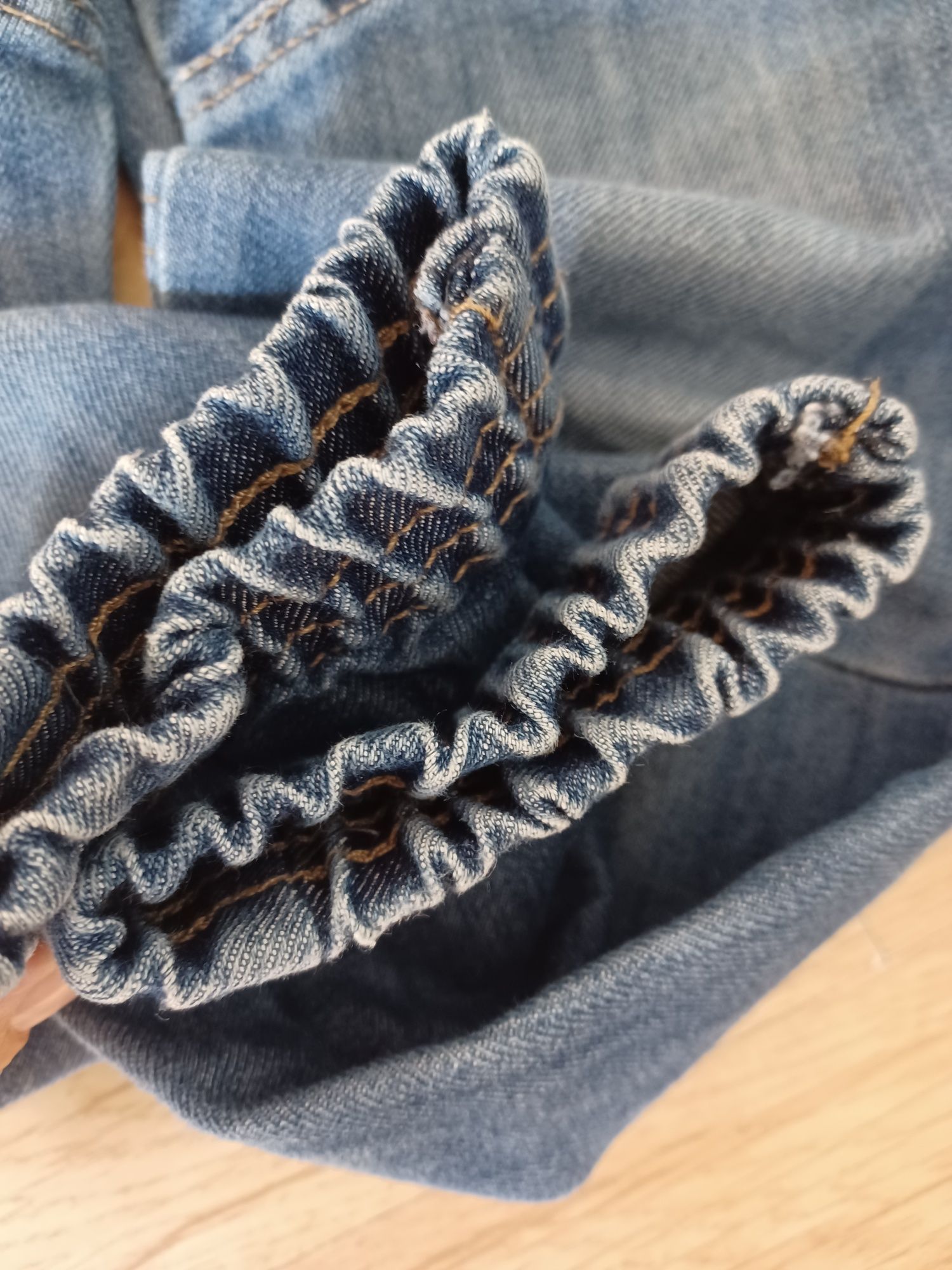 Jeans spodnie chłopięce 104
