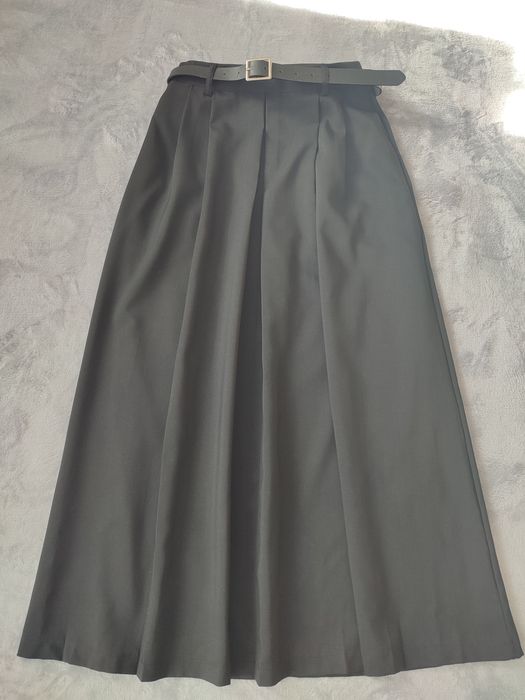 Спідниця жіноча чорного кольору