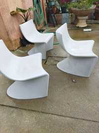 Cadeiras em fibra