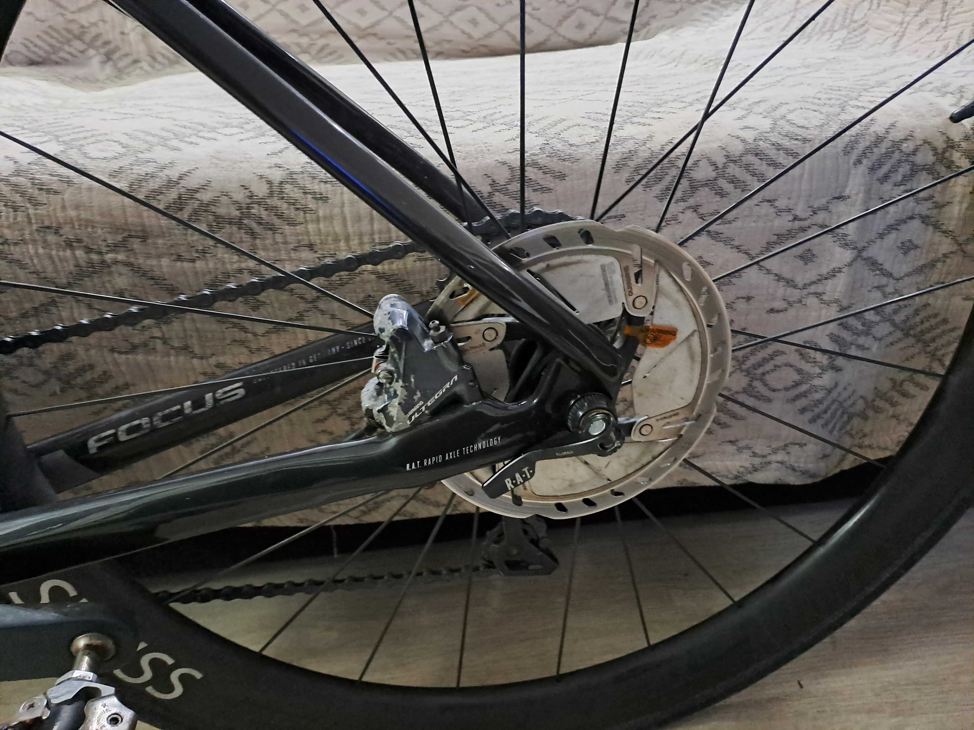 Bicicleta Focus Izalco Max Disc - 9.7