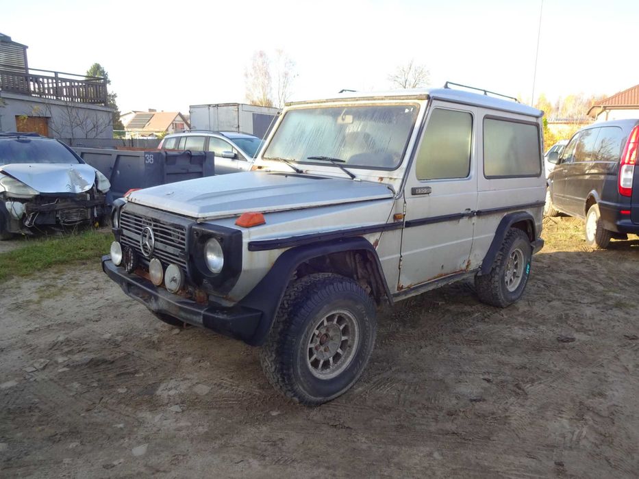 Mercedes G klasa W460 3.0 d I właścicel taile z tego modelu wszystkie