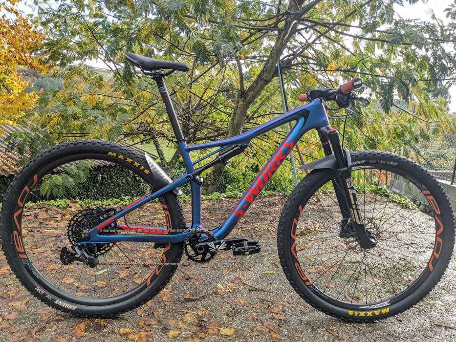 9,8kg Specialized EPIC S-Works 29" BOOST