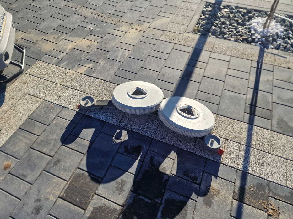 Szorowarka samojezdna Ghibli & Wirbel Runner 150 prawie nowa 60mth