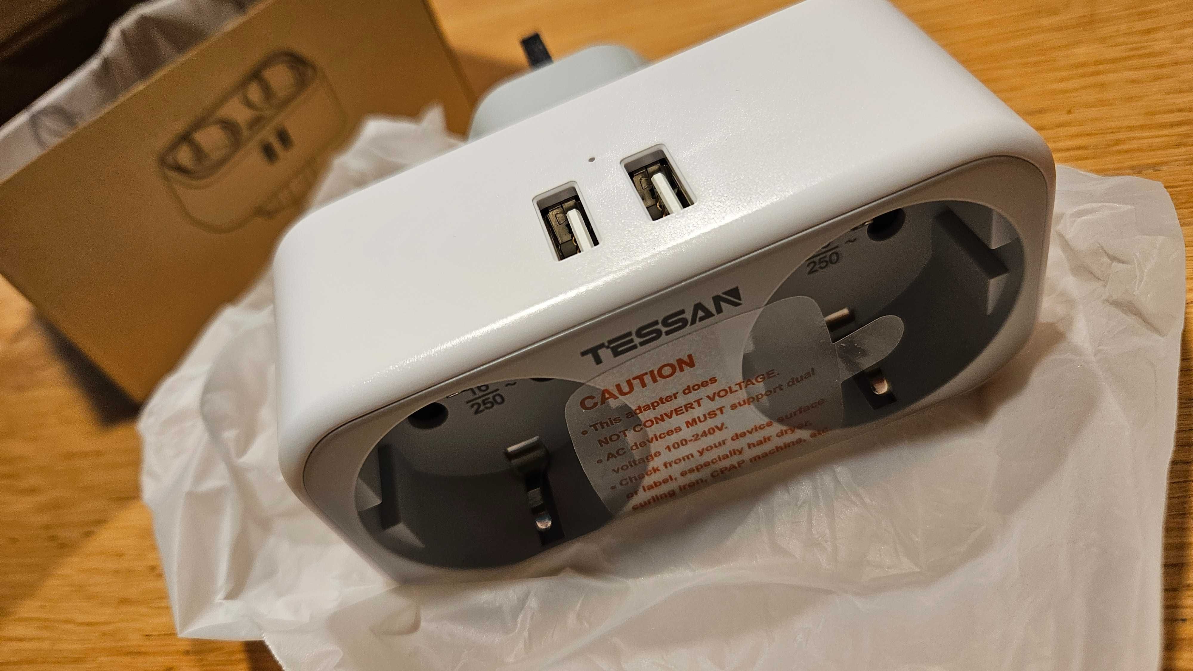 Adapter podróżny UK Tessan podwójny