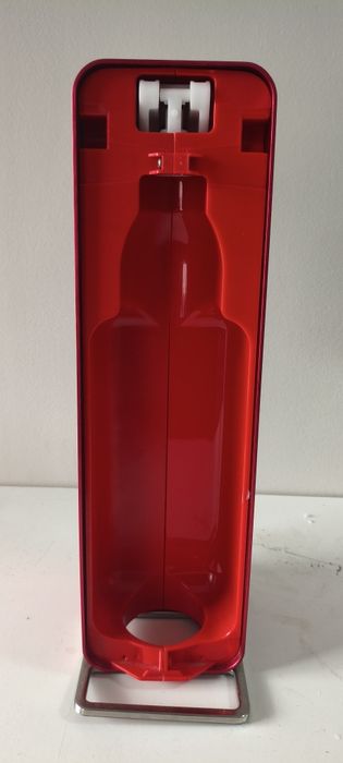 SodaStream czerwony saturator do wody.