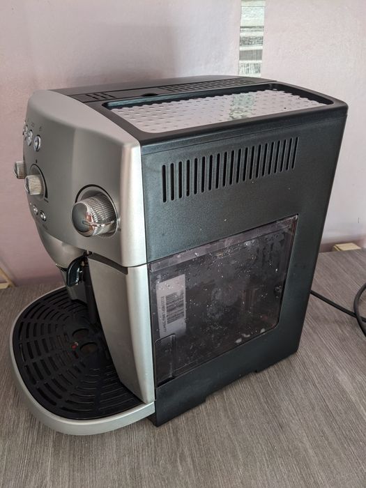 Ekspres DeLonghi Magnifica ESAM 4200.S