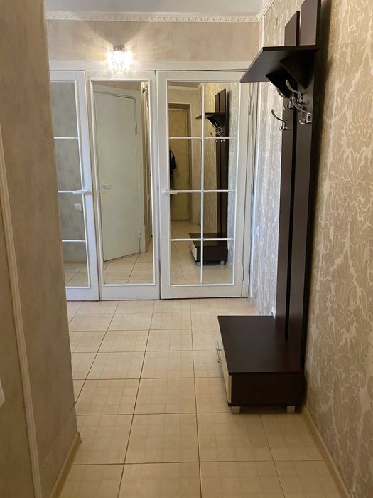 АК Однокімнатна Квартира вторичка Русановка Русанівська набережна 8