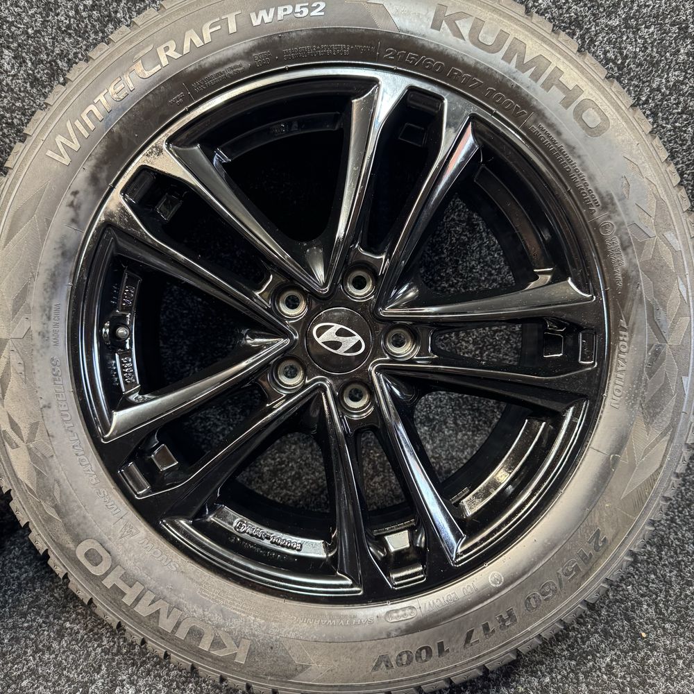 Диски Б/У разом з резиною 7R17 5x114.3 ET43.5 Dia67.1 KH227017 B