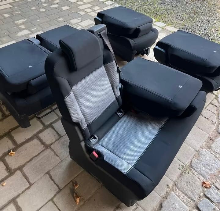 Fotele 2+1 Spacetourer Traveller Zafira Life Proace Scudo syst szynowy