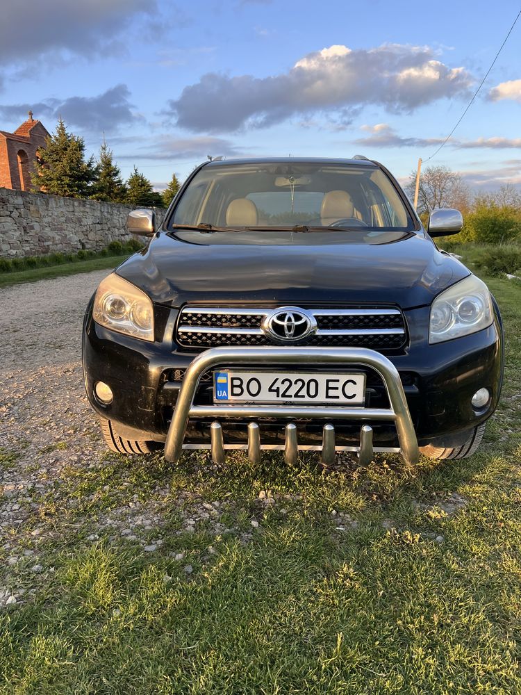 Автомобіль