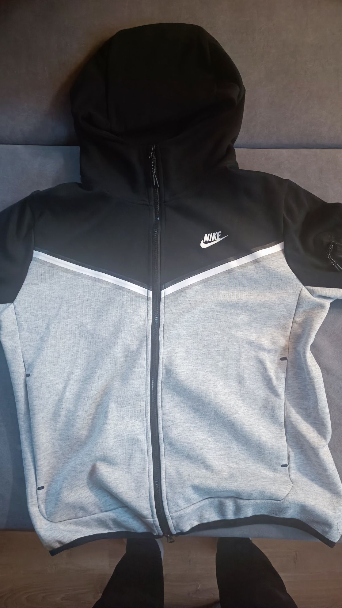 Nike Tech Fleece Srebny Melanż L