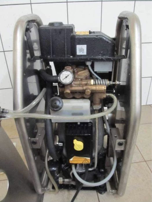 Myjka Karcher HD 13/12-4 ST