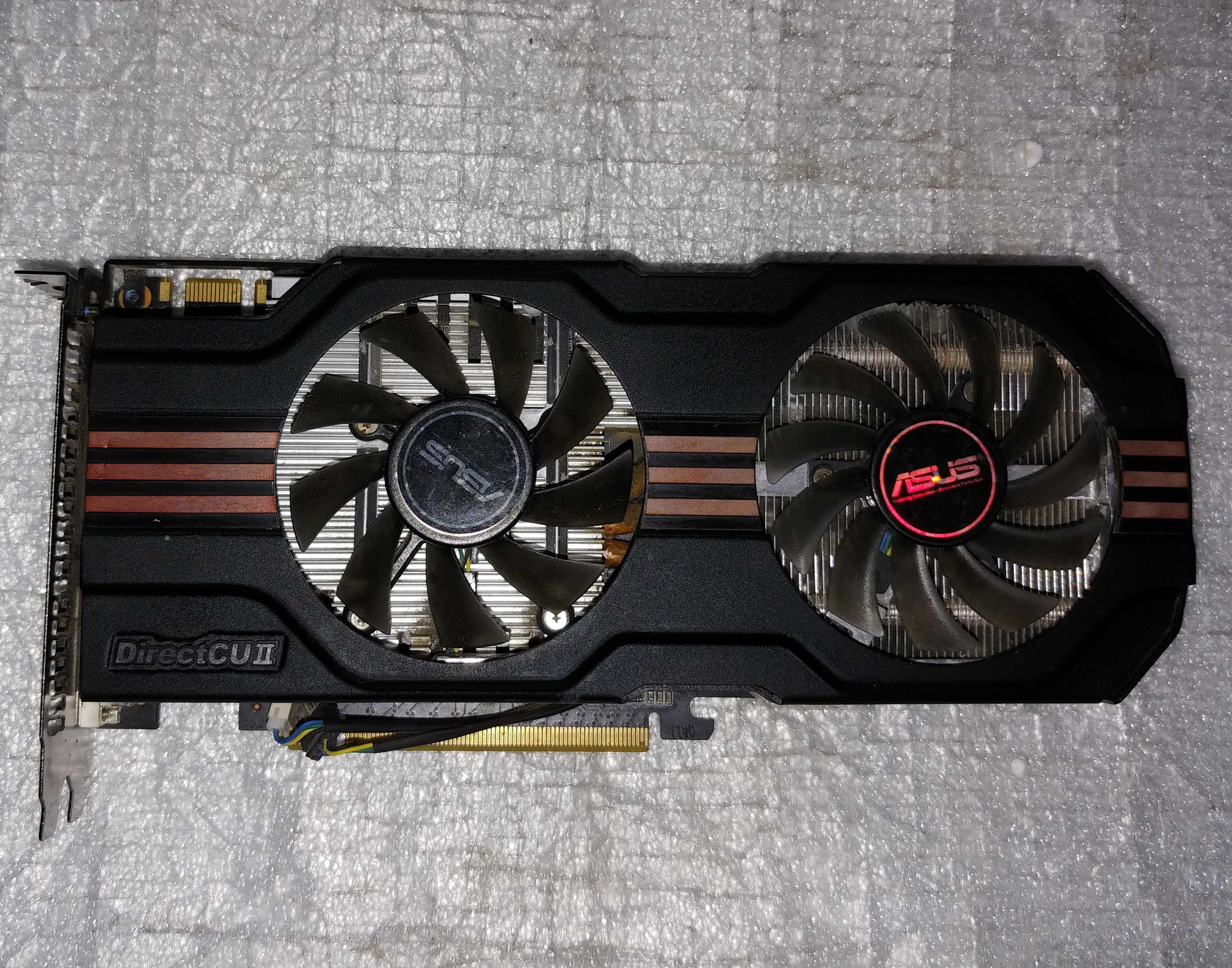 Видеокарта ASUS GTX560