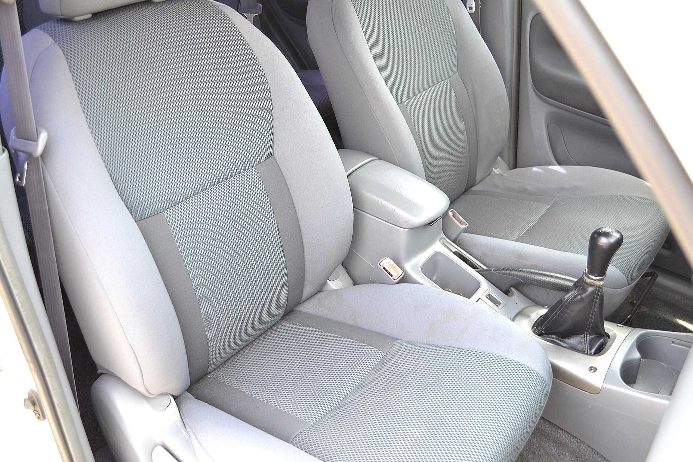 Toyota - Rav4  2.0 cm benzyna / LPG , 4X4 , klima ,super stan okazja !