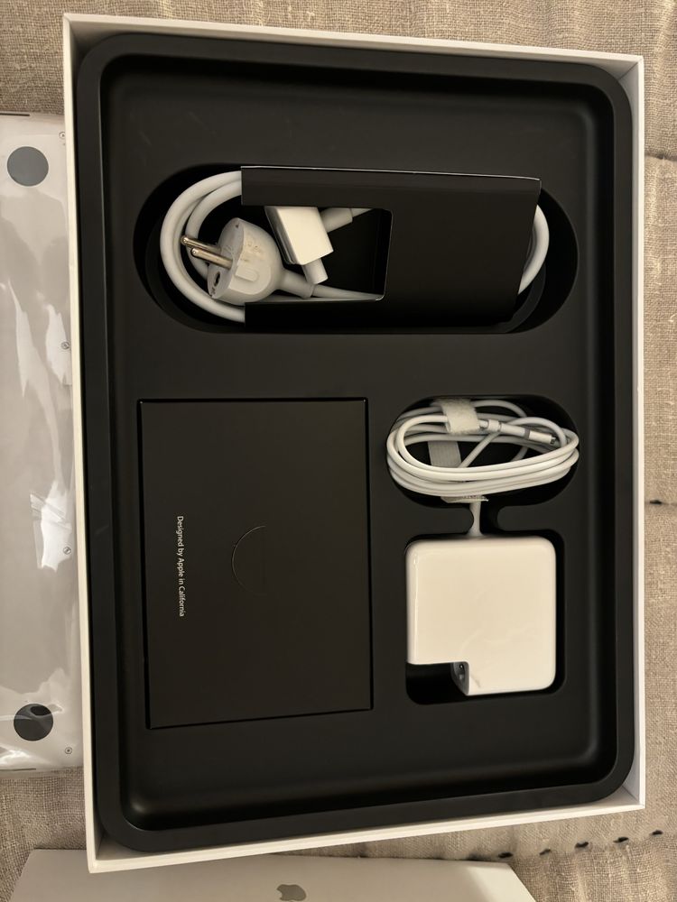 Macbook 13.3 Inch 2013/2014 Apple