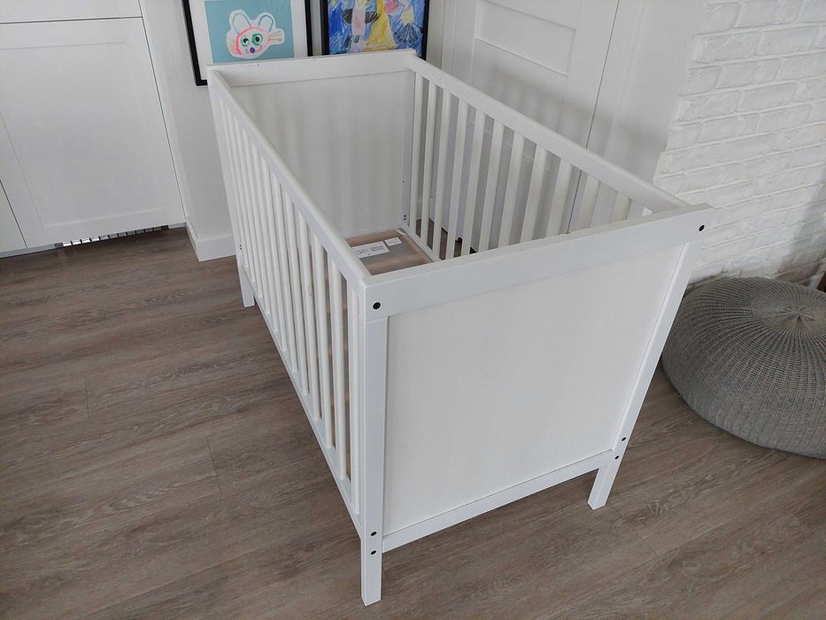 Łóżeczko dziecięce IKEA SUNDVIK białe + materac