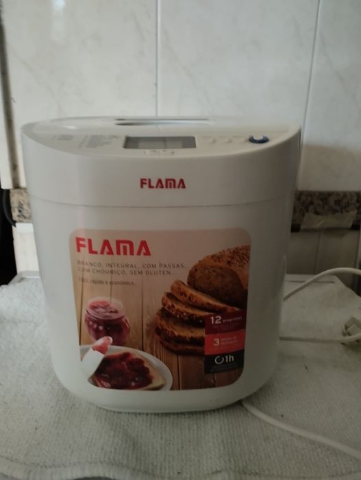 Máquina de fazer pão FLAMA