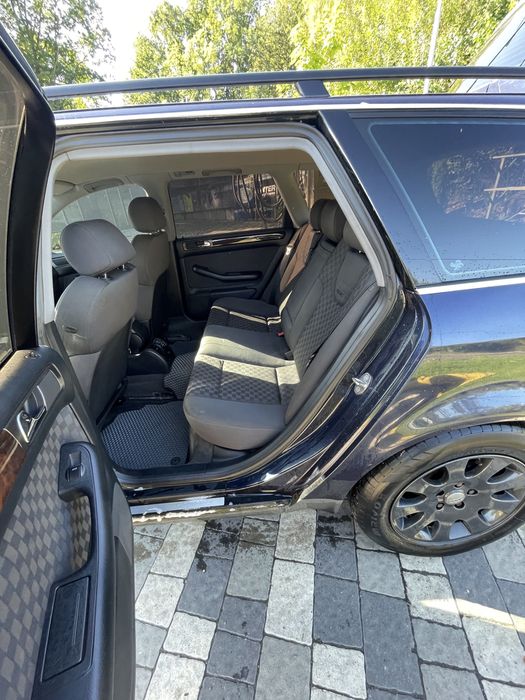 Продам ауді а6 с5