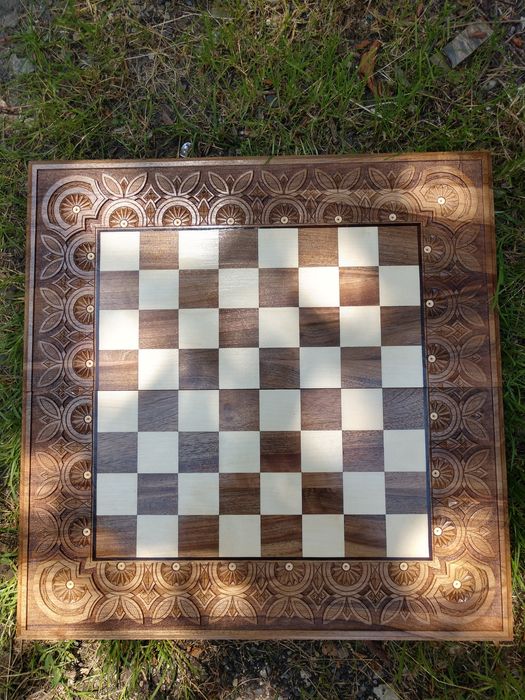 Шахи ручної роботи, трійка шашки, шахмати, нарди з дерева