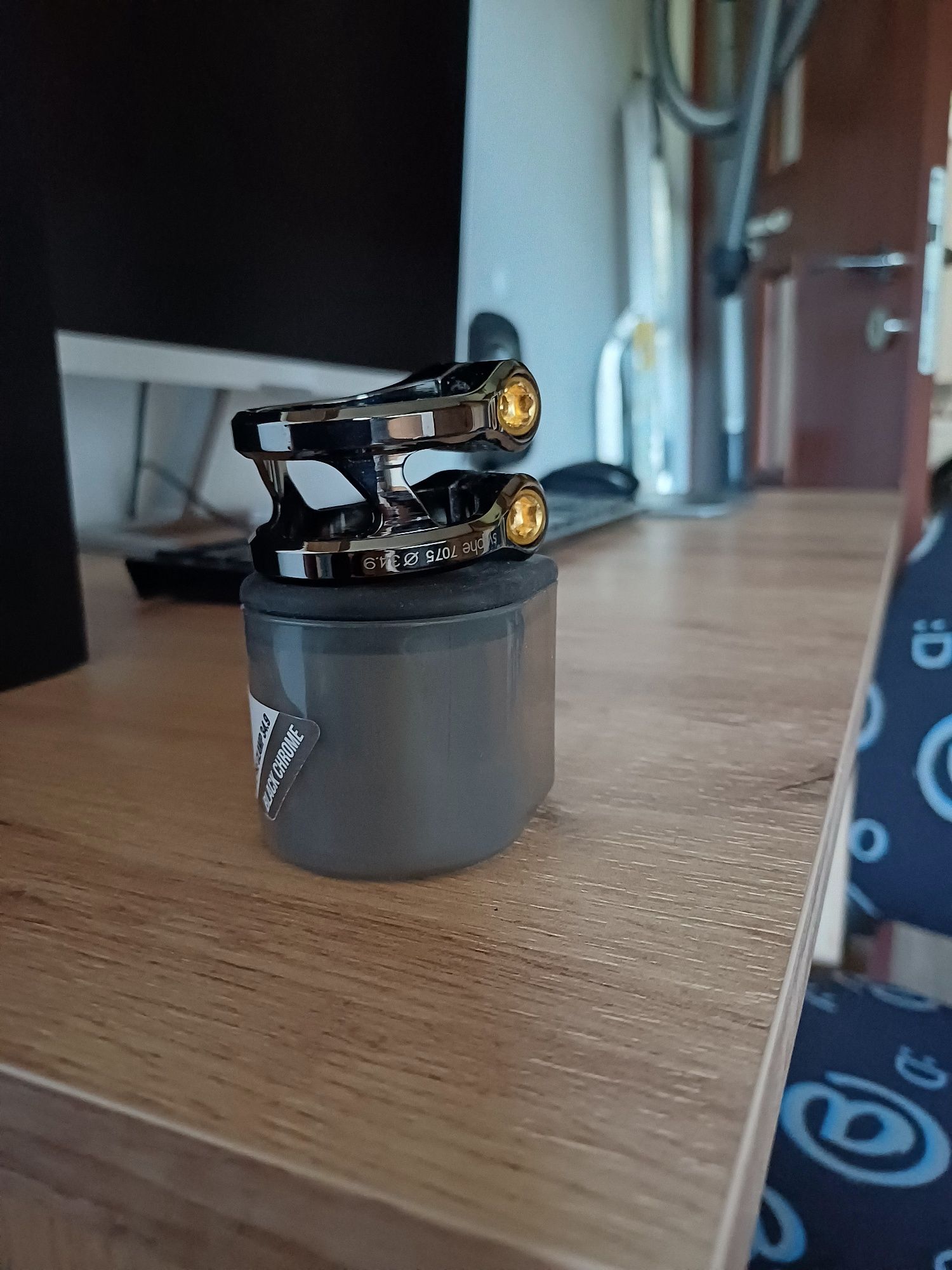 Kierownica i zacisk