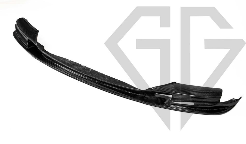 губа bmw m5 f10 передня накладка на бампер карбон V стиль BMW M5 F10