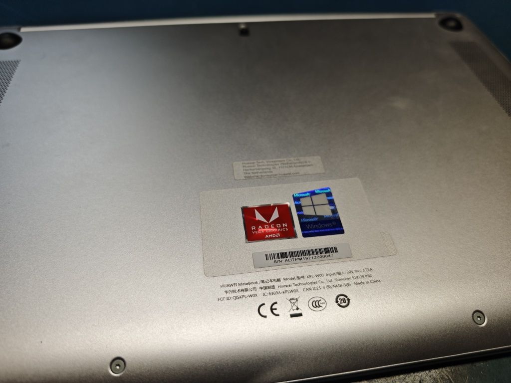 Matebook D15 KPL-W00 8Gb Ram  Uszkodzony
