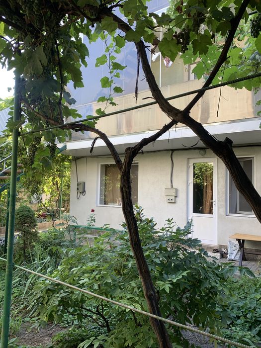 Сдам  однокомнатную квартиру студию Одесса! частный сектор Лузановка!