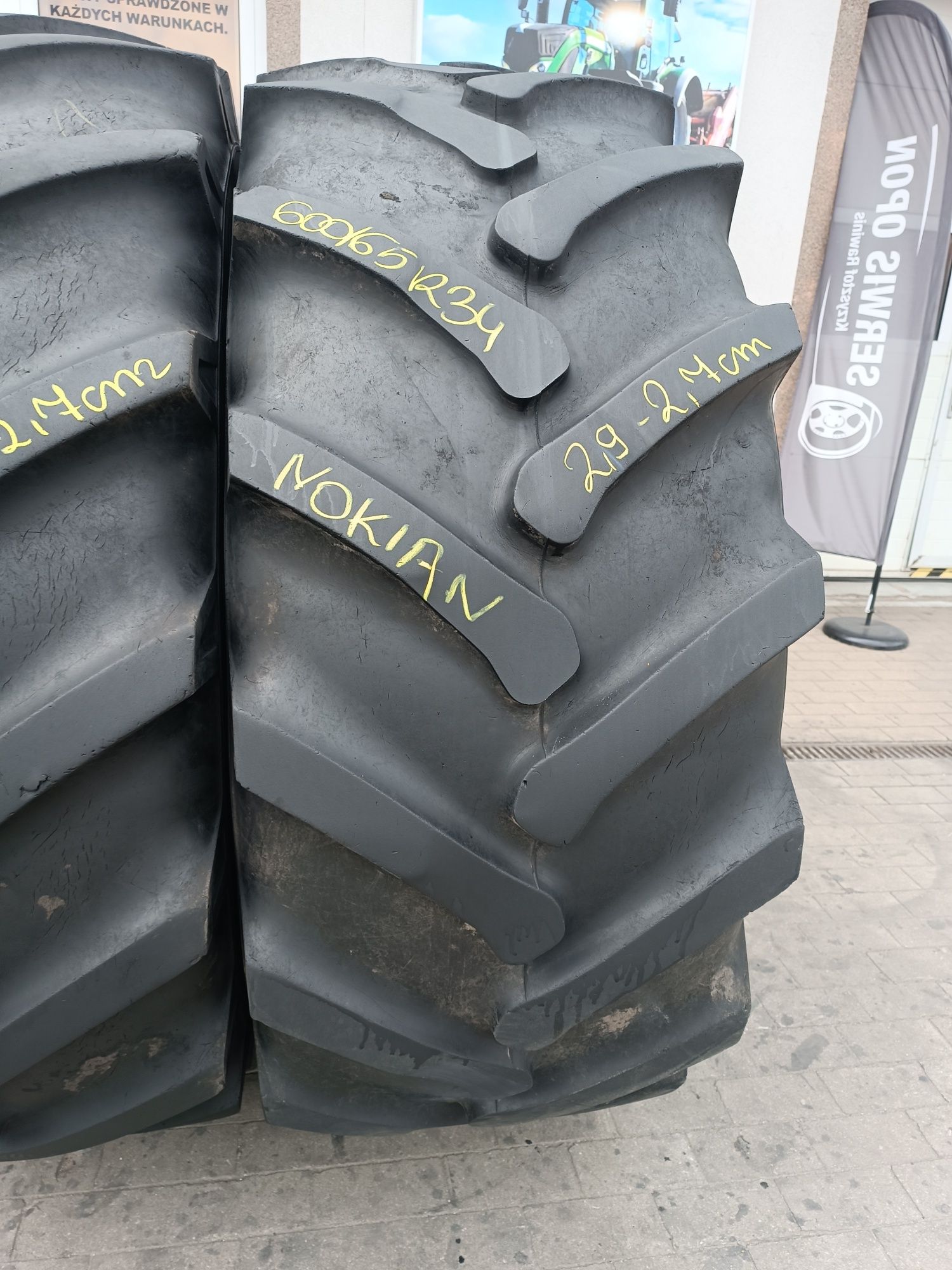 600/65R34 Nokian TR Multiplus Radial