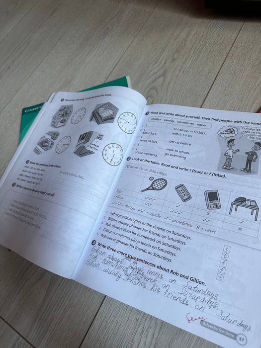 Cambridge Super Minds. Students Book + Workbook