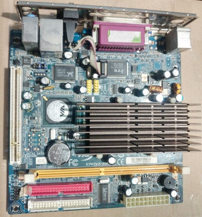 Мини-ИТХ плата Gigabyte GA-C7V7VX-RH с DDR2, IDE, COM, LPT, VGA