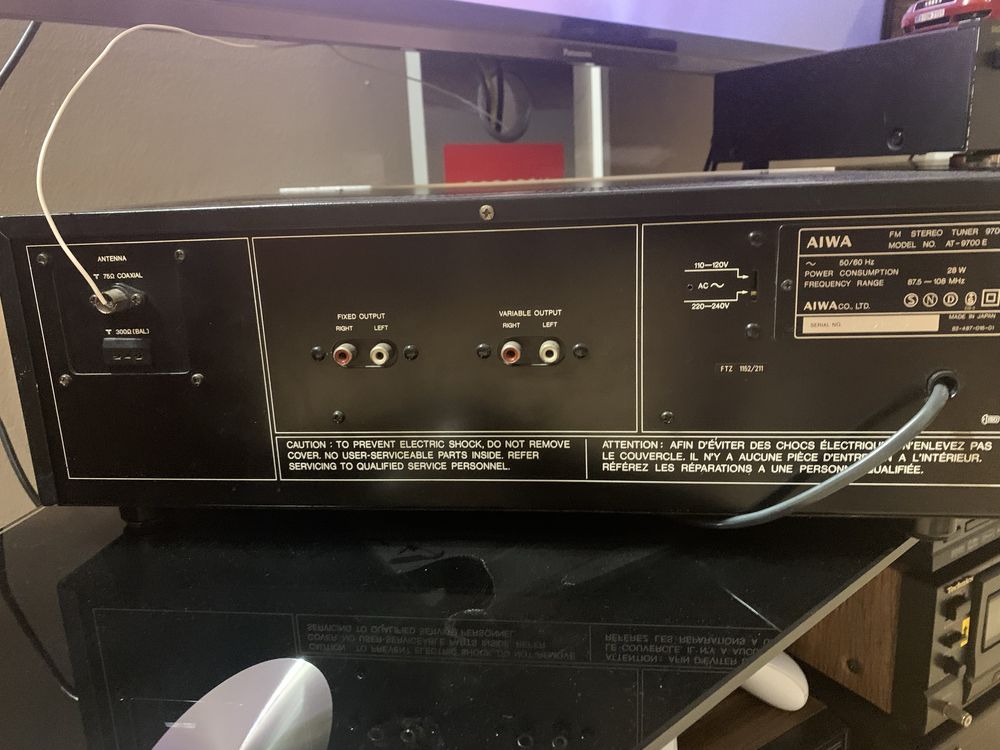 Tuner AIWA AT-9700