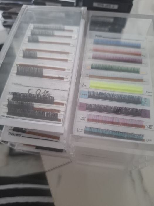 Sprzedam rzeczy do stylizacji rzęs (przedłużania rzęs)