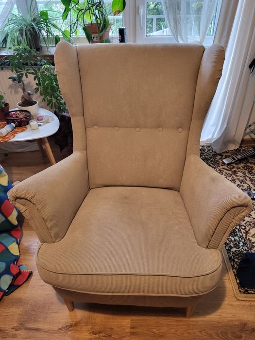 Fotel STRANDMON Ikea + podnóżek