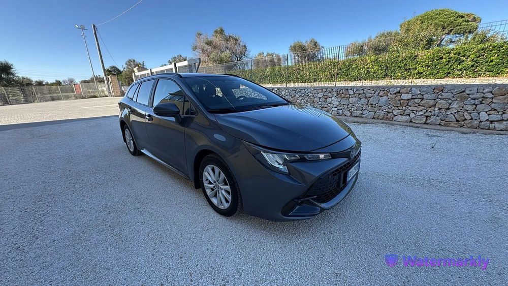 Toyota Corolla Touring Sports Business