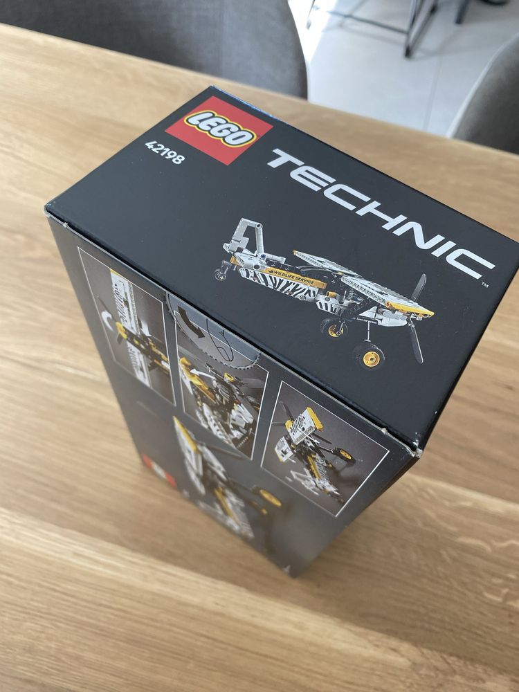 LEGO Technic 42198 NOWE