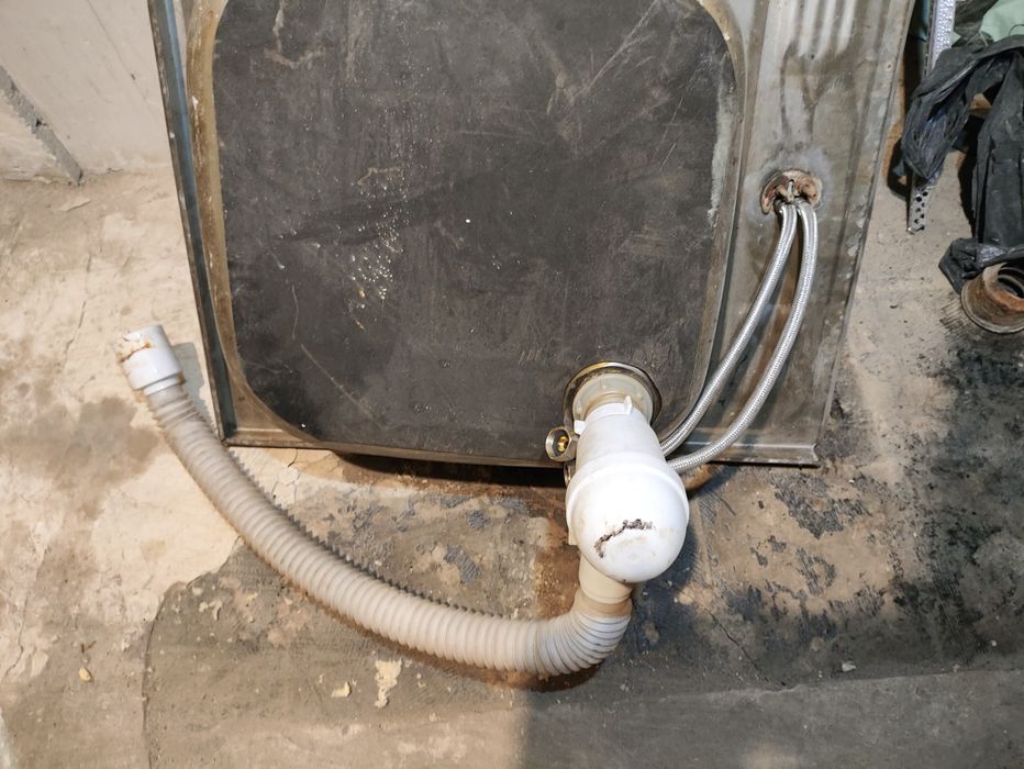 Раковина на кухню со смесителем Товстий метал, совдепія або ссср