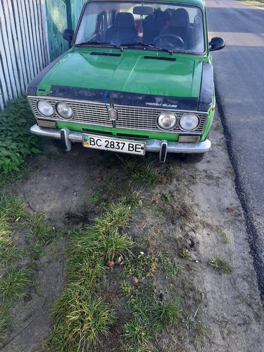 Ваз 2103 на ходу сів поїхав