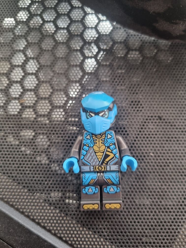 Nya Stormsuit lego Ninjago njo932
