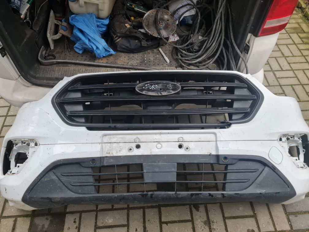 Ford Transit custom zderzak przód