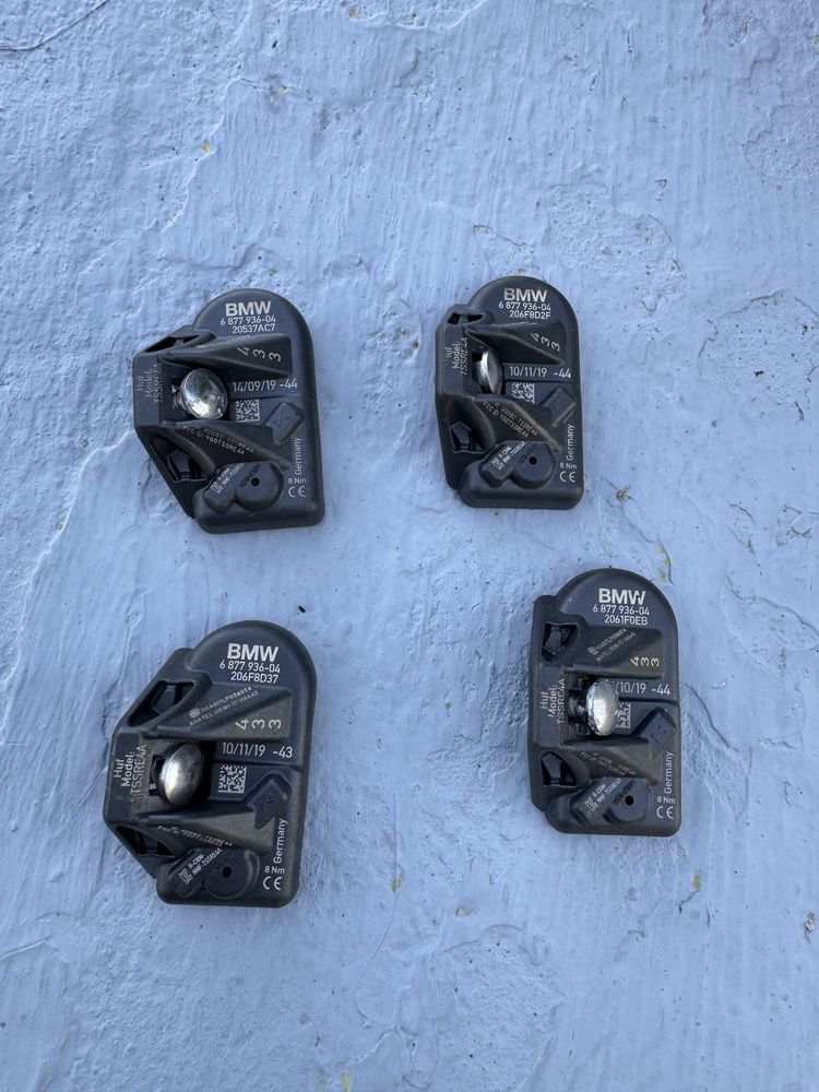 Czujniki cisnieniowe kol TPMS BMW G11 G12 G70 G14 G15