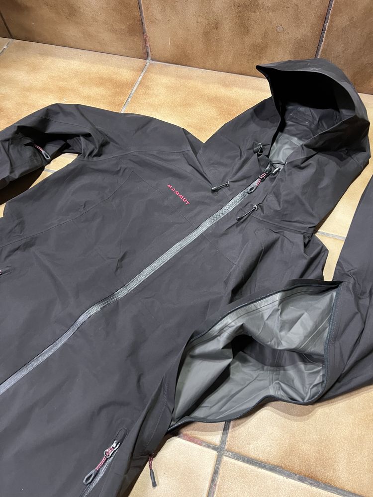Куртка Mammut оригінал жіноча водонепроникна трекінгова gore tex нова