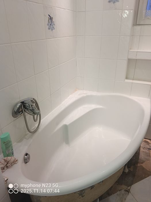 Wanna narożna 150x90 cm za darmo