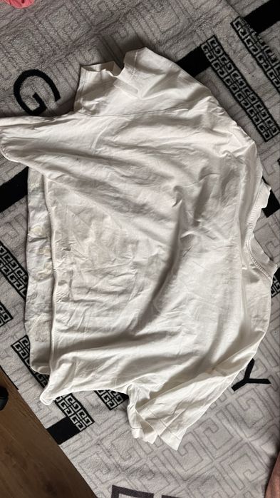 футболка біла жіноча з принтом