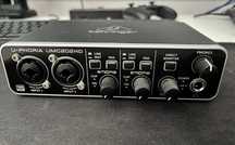 Behringer UMC202HD - Audio Interface USB com 2 canais