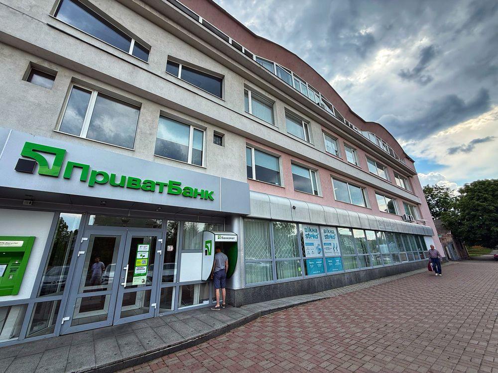 Здам в оренду офіси по вул. Університетська 33