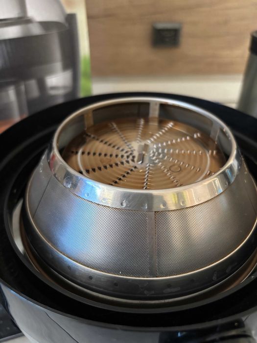 Соковижималка відцентрова PHILIPS Viva Collection HR1855/70