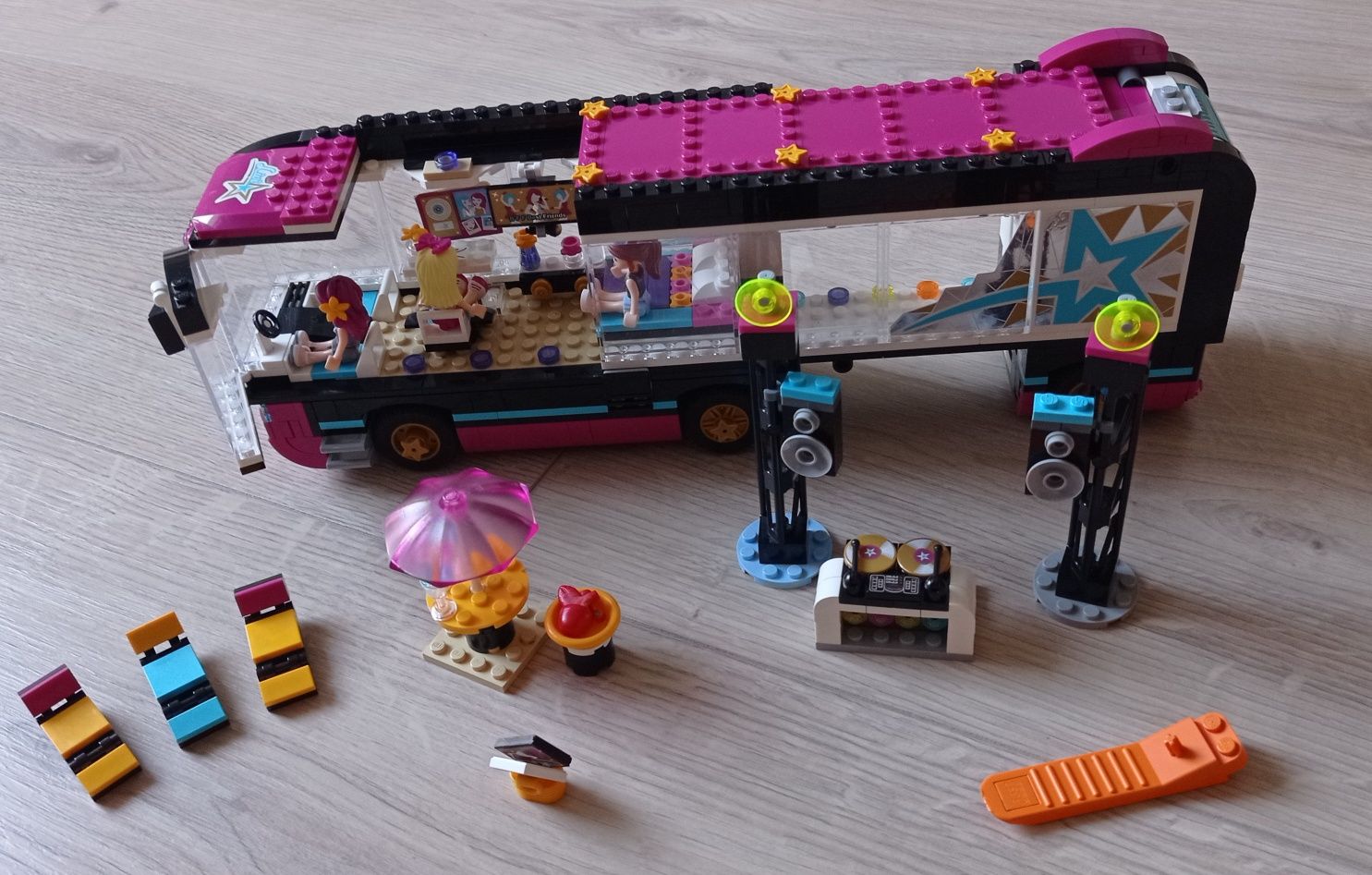 Wóz koncertowy gwiazdy Pop LEGO Friends 41106