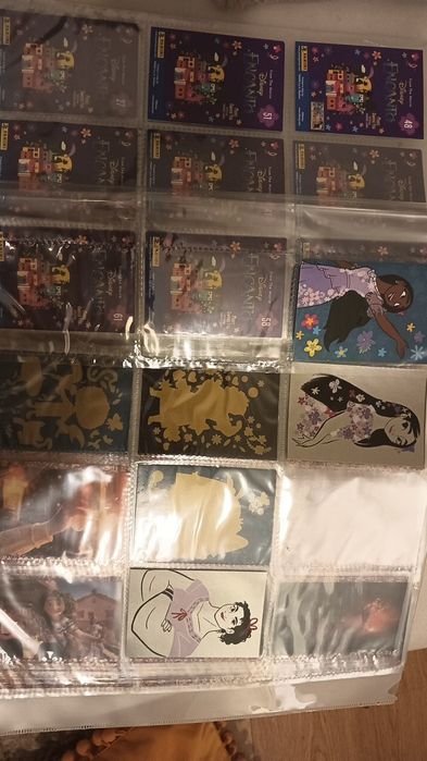 Cromos Panini Coleção Encanto