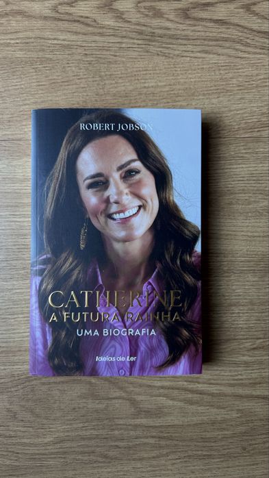Livro Novo (Nunca lido) - Catherine a Futura Rainha